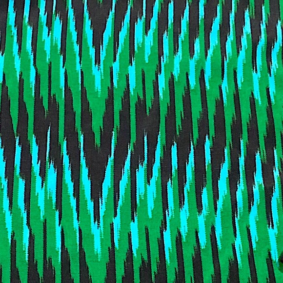 Michael Kors Top Womens 3X Green Black Abstract Ikat Print Boho Artsy Blouse - Picture 5 of 10